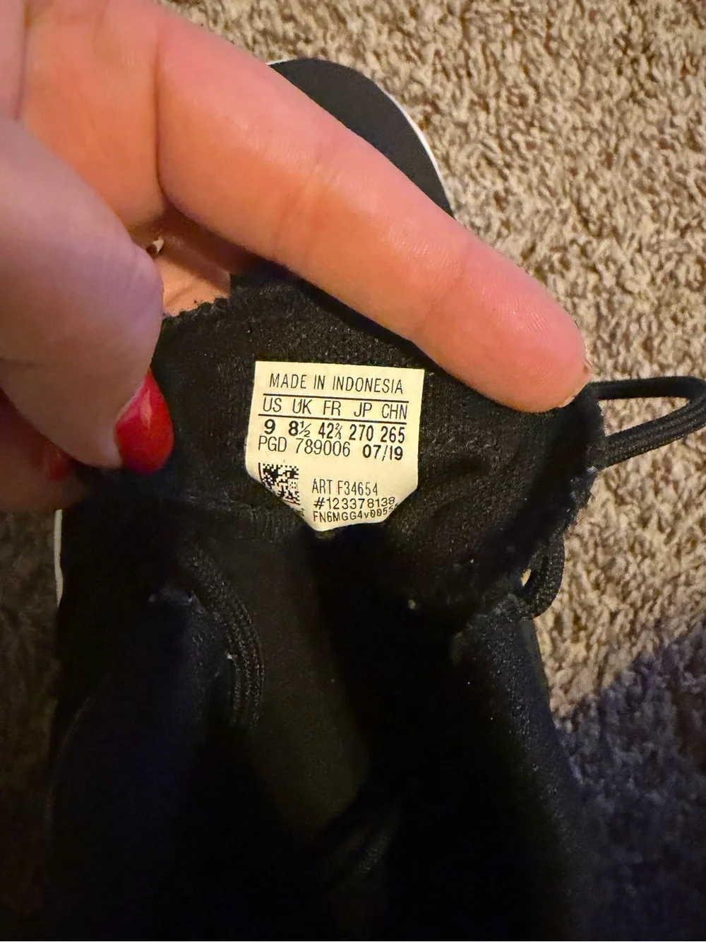 adidas Men's Black Sneakers with White Sole